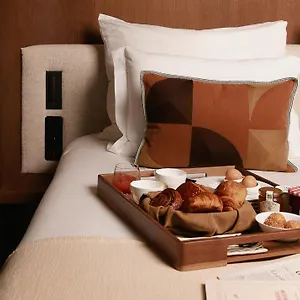 Highstay - Luxury Serviced - Louvre-rivoli Apartment Paris