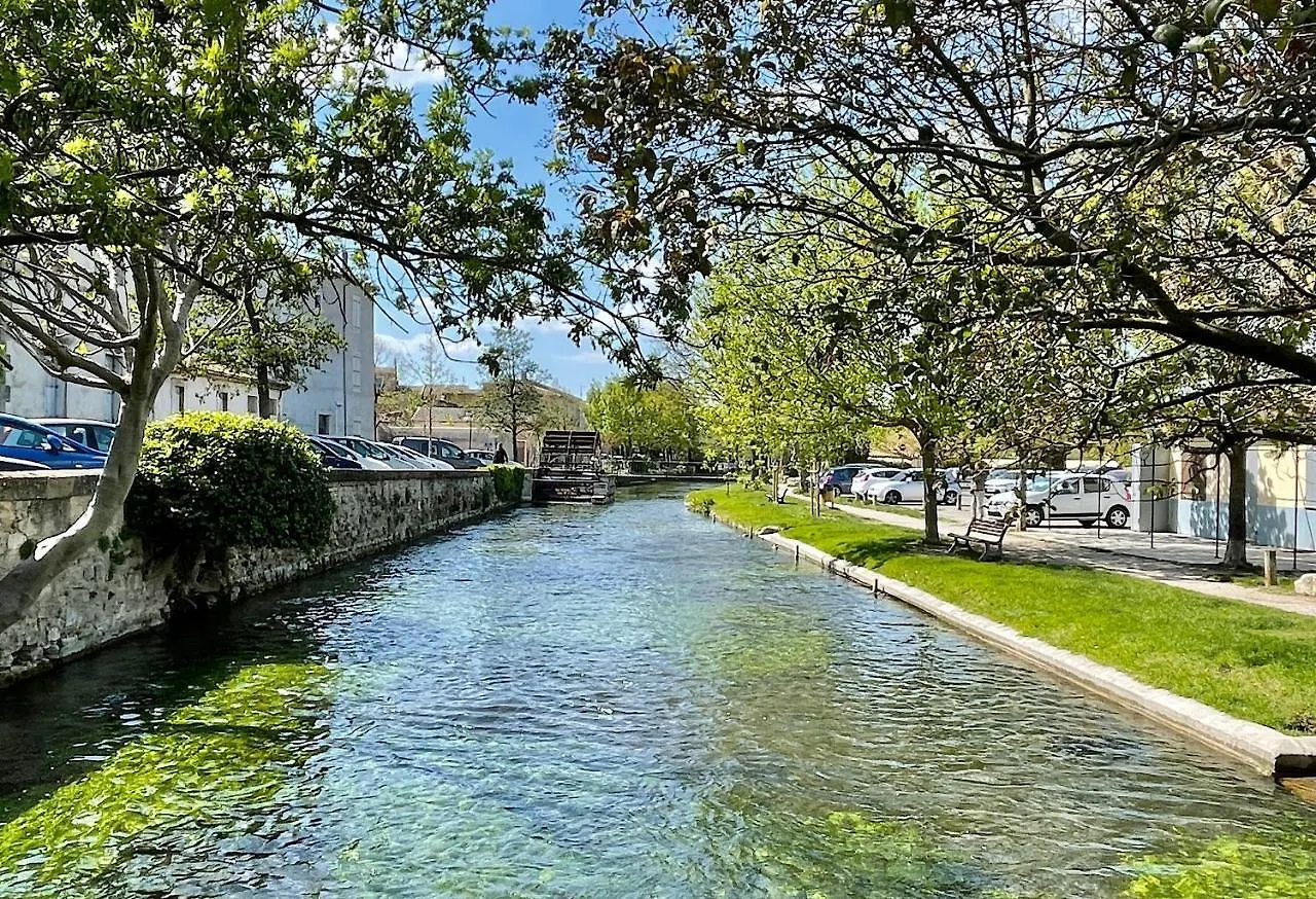 Appartement Quai du Félibre à LʼIsle-sur-la-Sorgue France